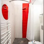 No 9 Hotel *